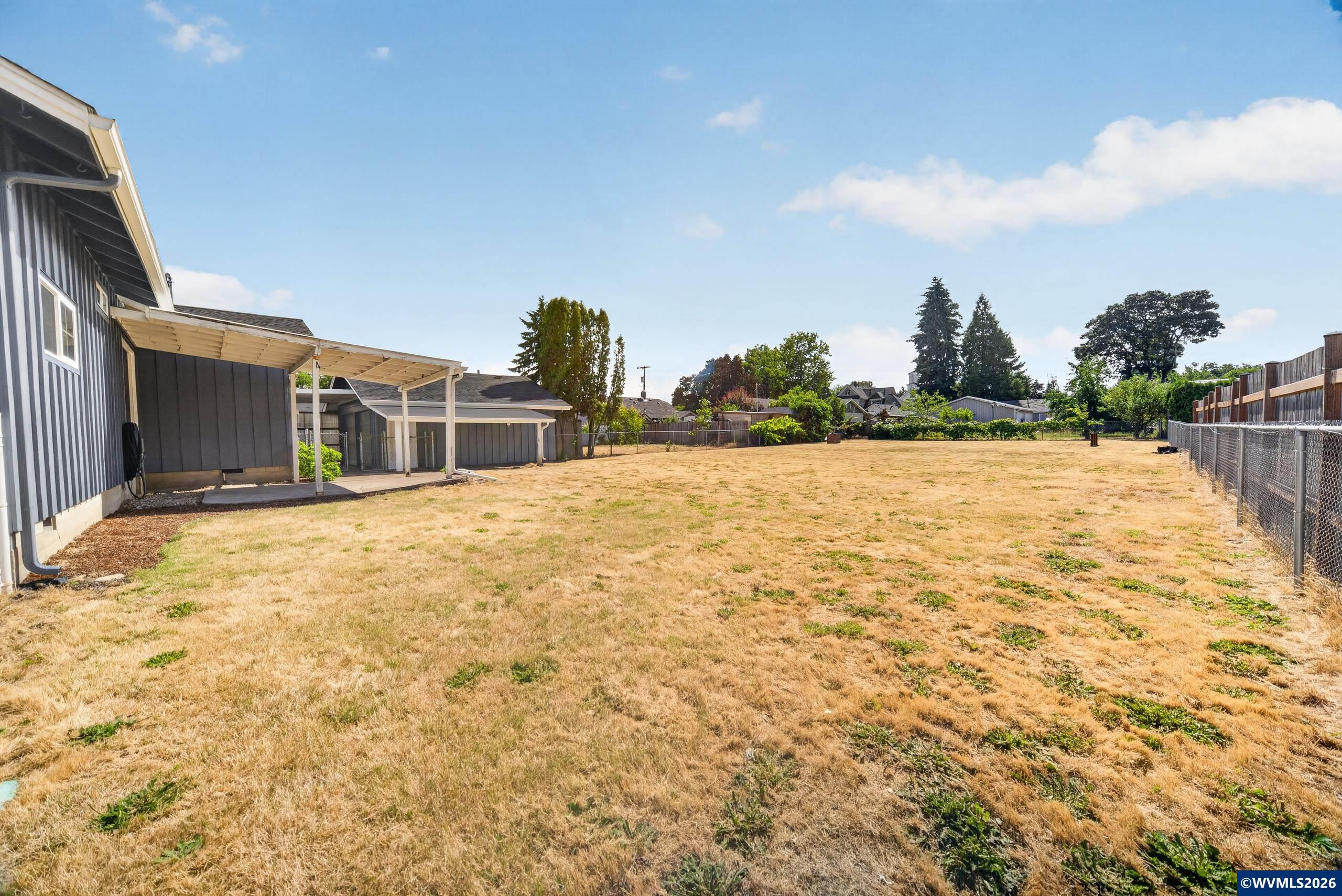 340 North 3rd Street Jefferson, OR 97352 - Photo 12 of 40