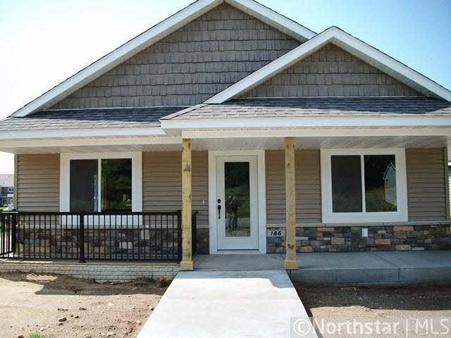 186 West Cemetery Road River Falls, WI 54022 - Photo 1 of 10 Gallery Image 1