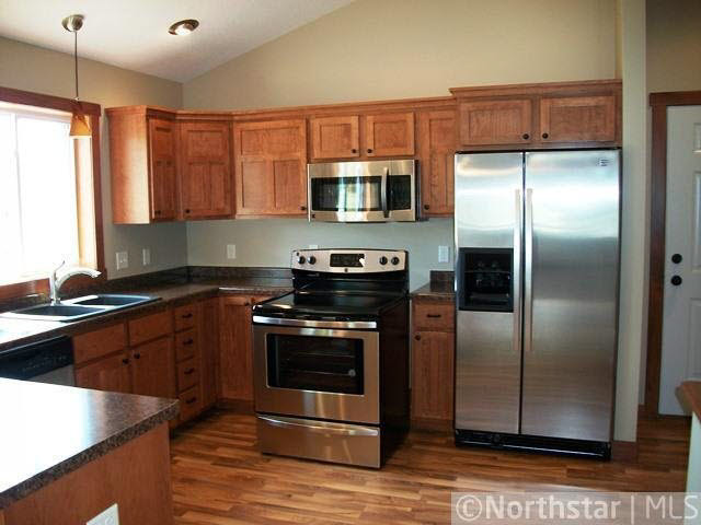186 West Cemetery Road River Falls, WI 54022 - Photo 2 of 10 Gallery Image 2