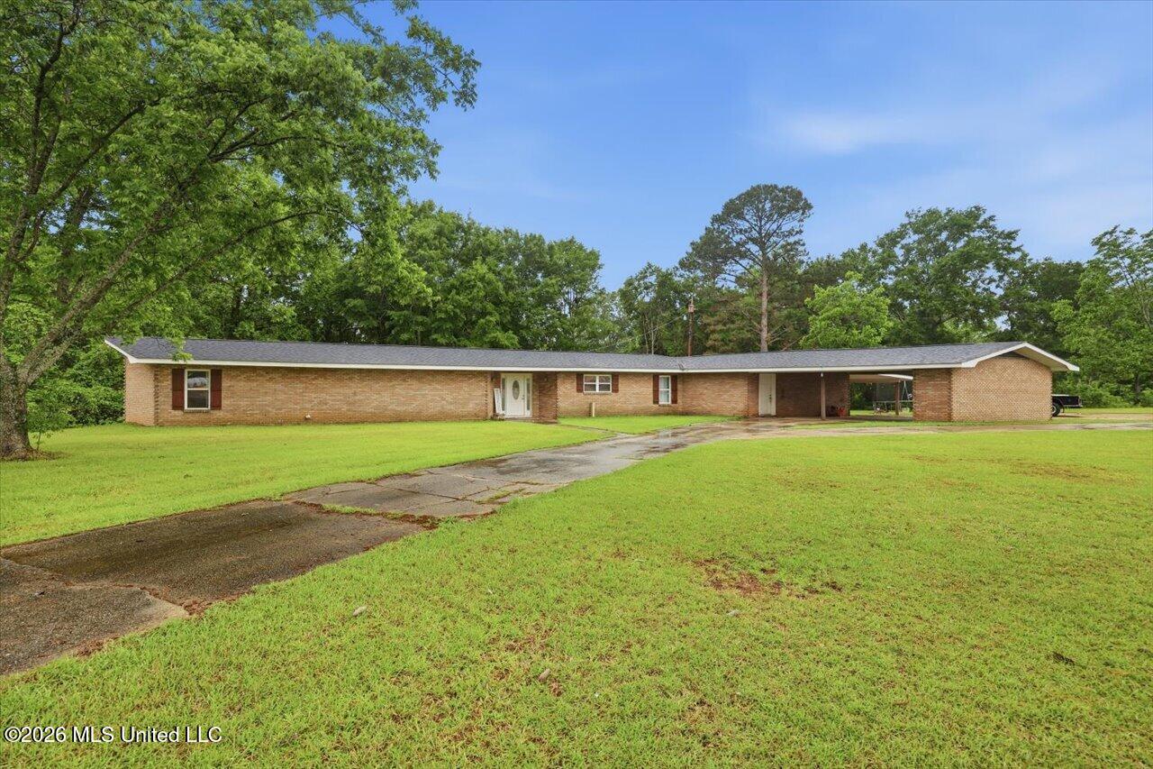 270 Magnolia Drive Raleigh, MS 39153 - Photo 2 of 38 02-270 Magnolia Dr _ Hometoursms.com