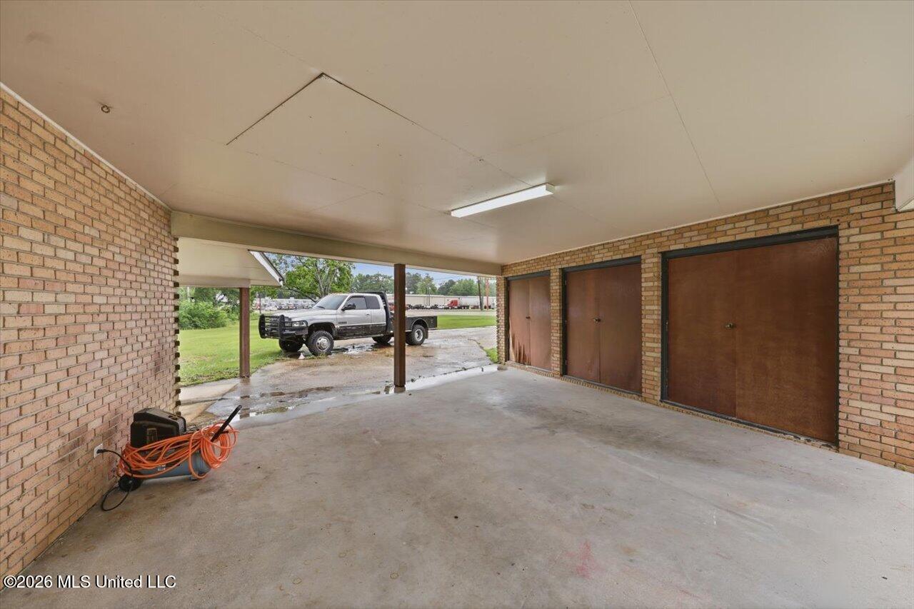 270 Magnolia Drive Raleigh, MS 39153 - Photo 35 of 38 37-270 Magnolia Dr _ Hometoursms.com