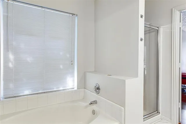 $2,100 | 6006 Team Court, Arlington, TX 76018