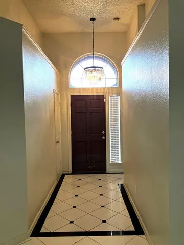 $2,100 | 6006 Team Court, Arlington, TX 76018