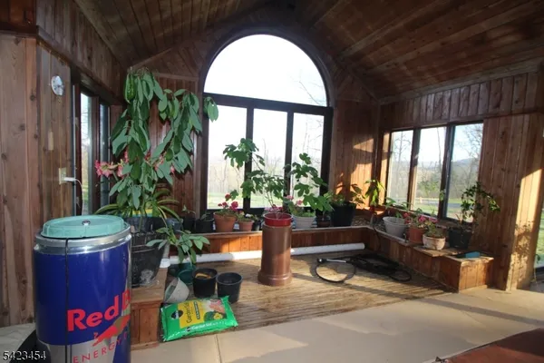 $999,000 | 3 Hillbrook Lane, Milford, NJ 08848