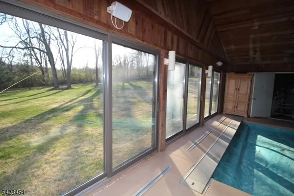 $999,000 | 3 Hillbrook Lane, Milford, NJ 08848