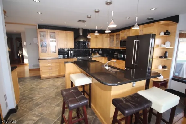 $999,000 | 3 Hillbrook Lane, Milford, NJ 08848