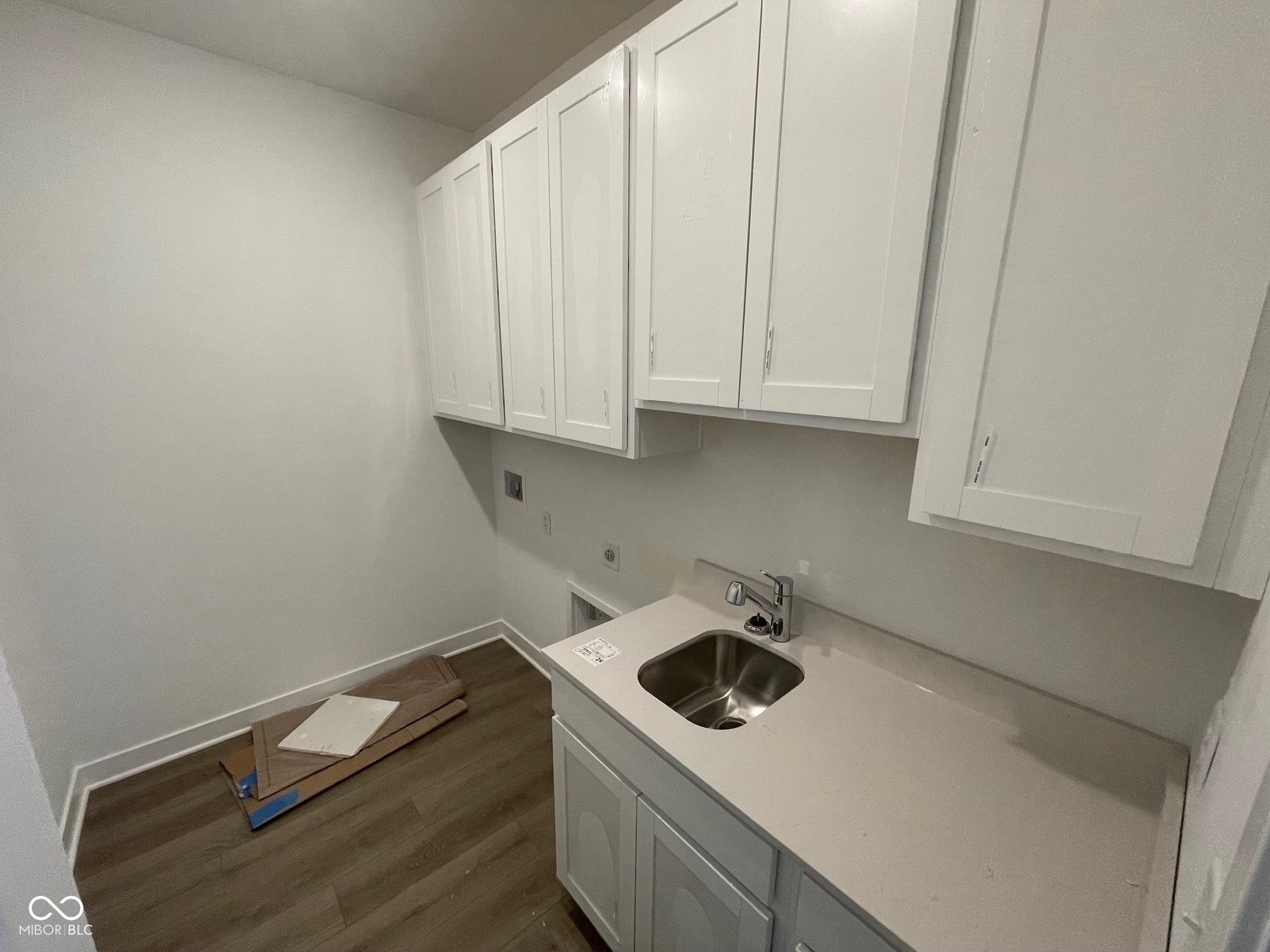 15352 Cardonia Road Fishers, IN 46037 - Photo 9 of 28
