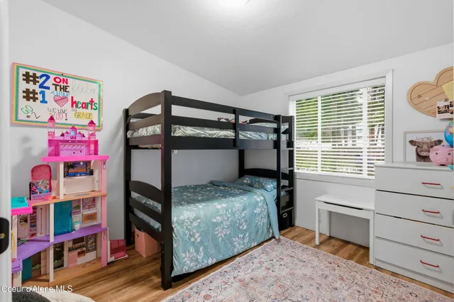 $465,000 | 16020 East 5th Street, Bayview, ID 83803