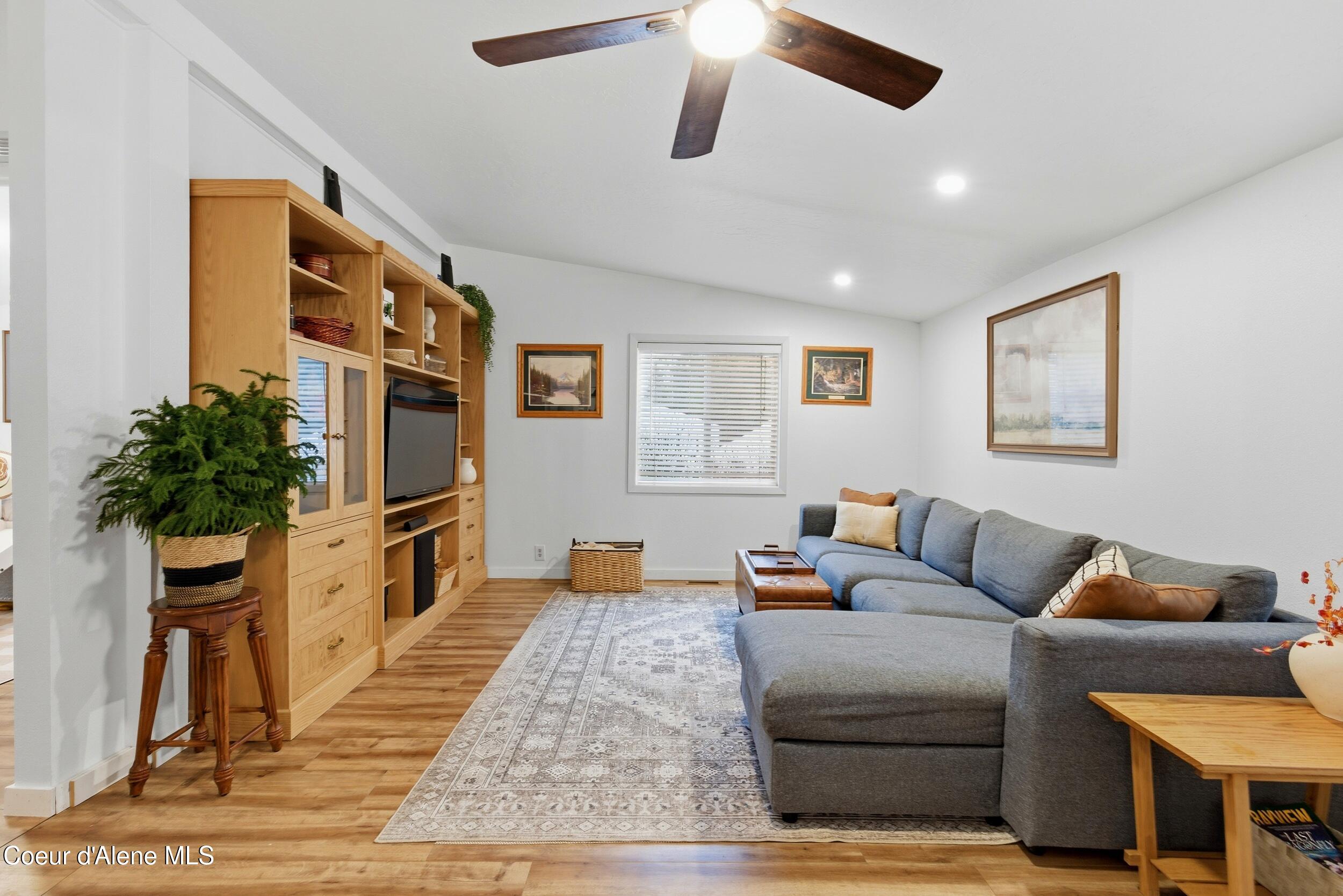 16020 East 5th Street Bayview, ID 83803 - Photo 19 of 21 36_img_9803