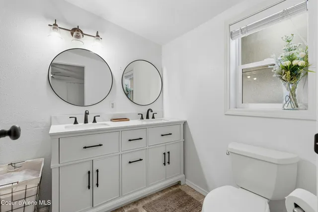 $465,000 | 16020 East 5th Street, Bayview, ID 83803