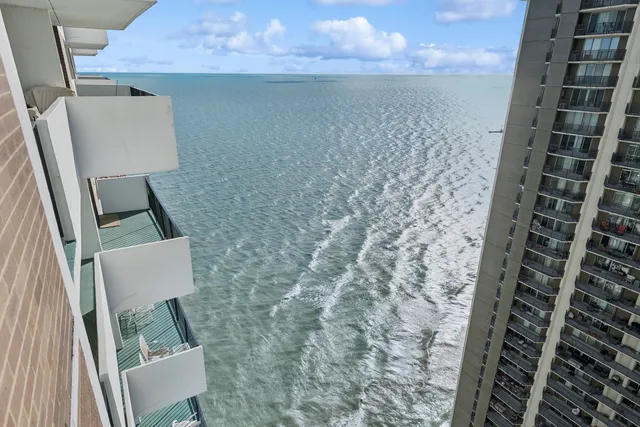 a picture of floor plan