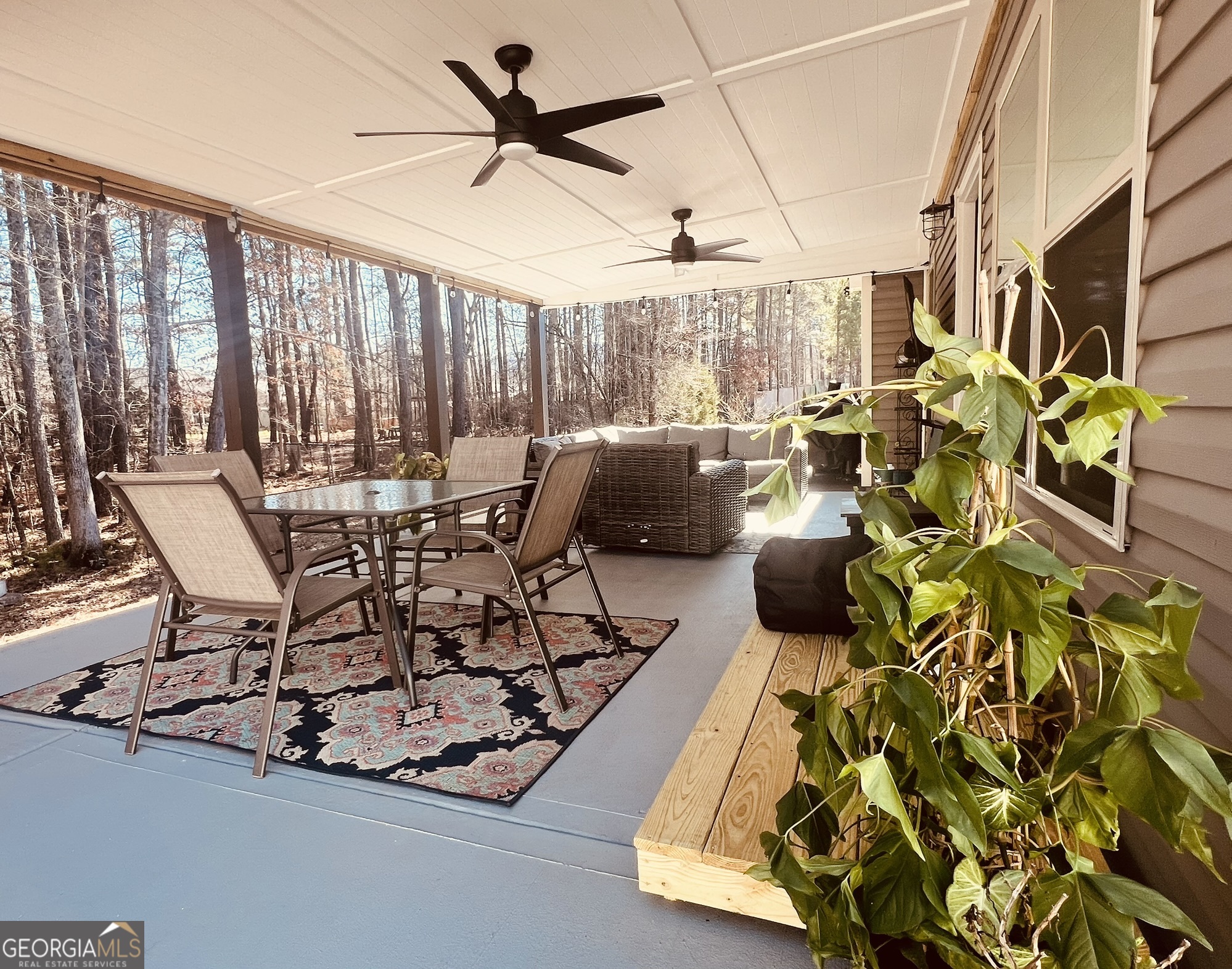 78 Willowrun Drive Rome, GA 30165 - Photo 34 of 35 a living room with furniture and a large window