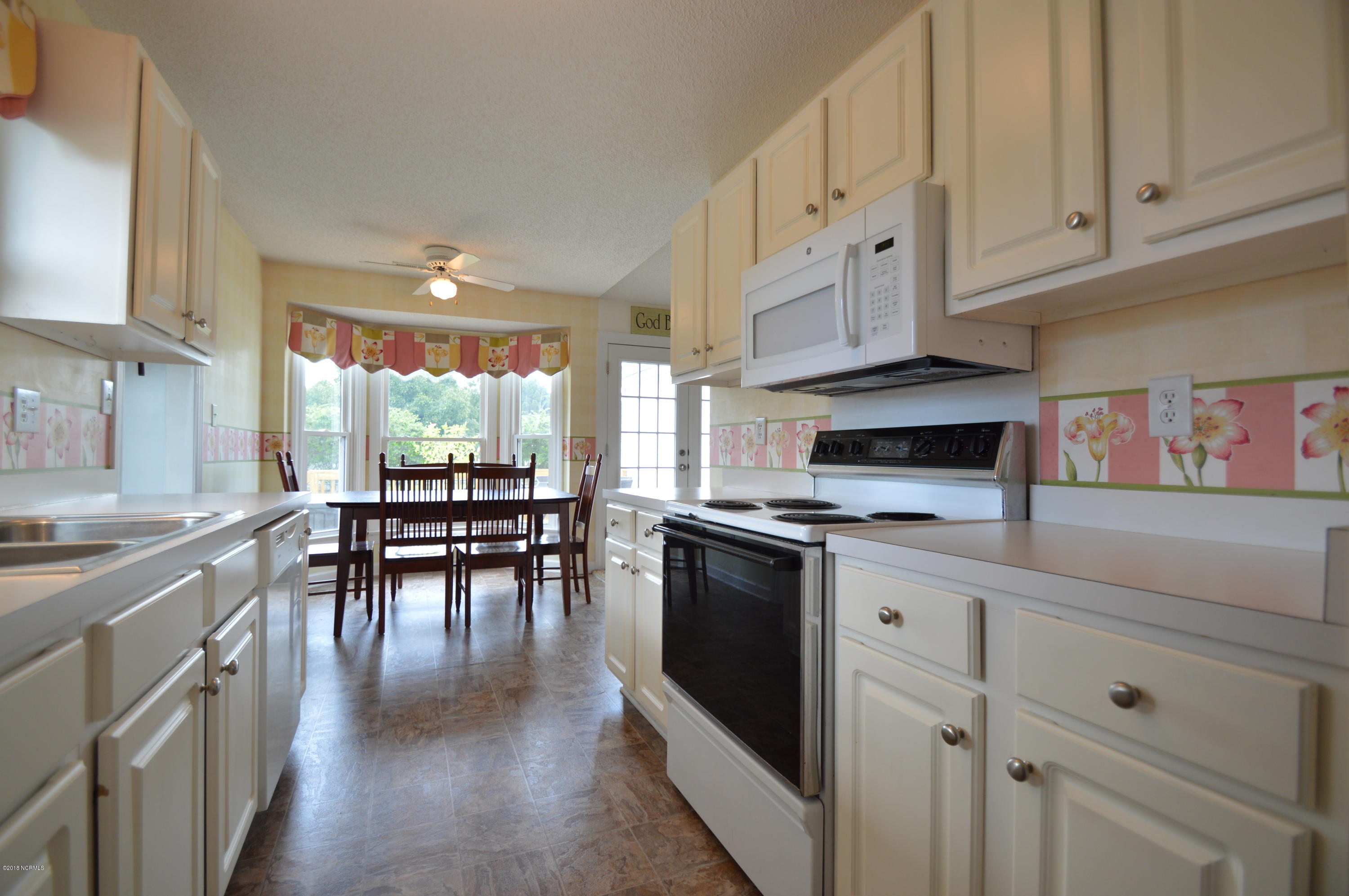 1213 White Hall Road Winterville, NC 28590 - Photo 14 of 26 16