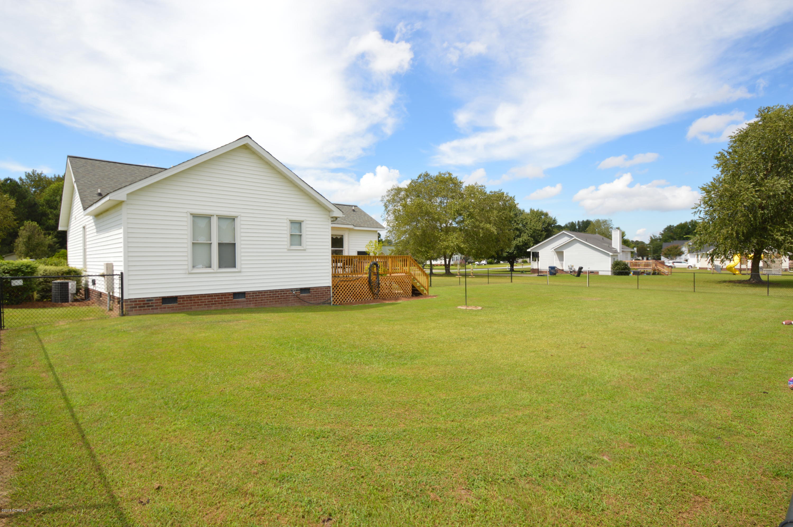 1213 White Hall Road Winterville, NC 28590 - Photo 5 of 26 5