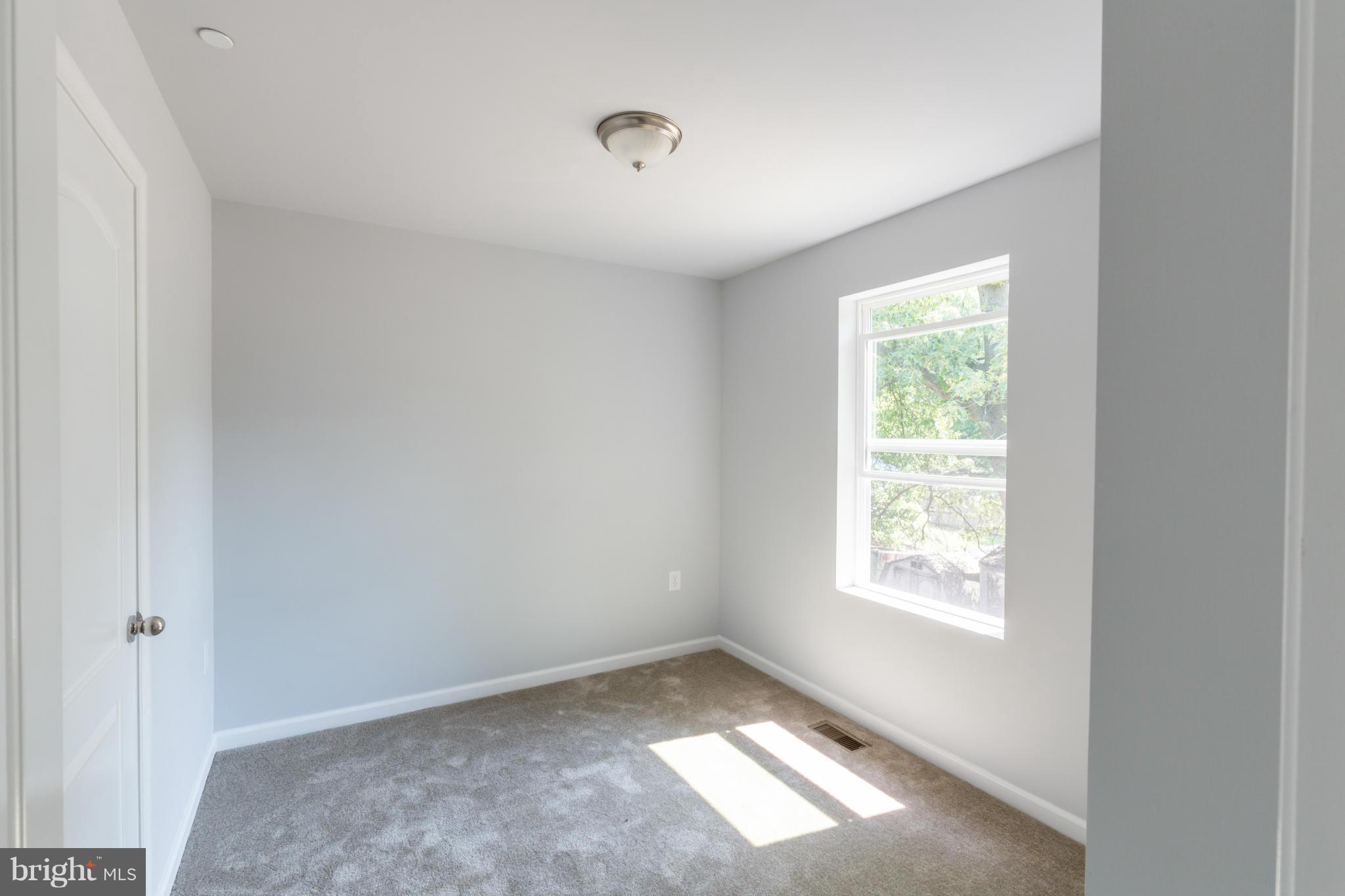 321 Magothy Beach Road Pasadena, MD 21122 - Photo 11 of 16 Bedroom