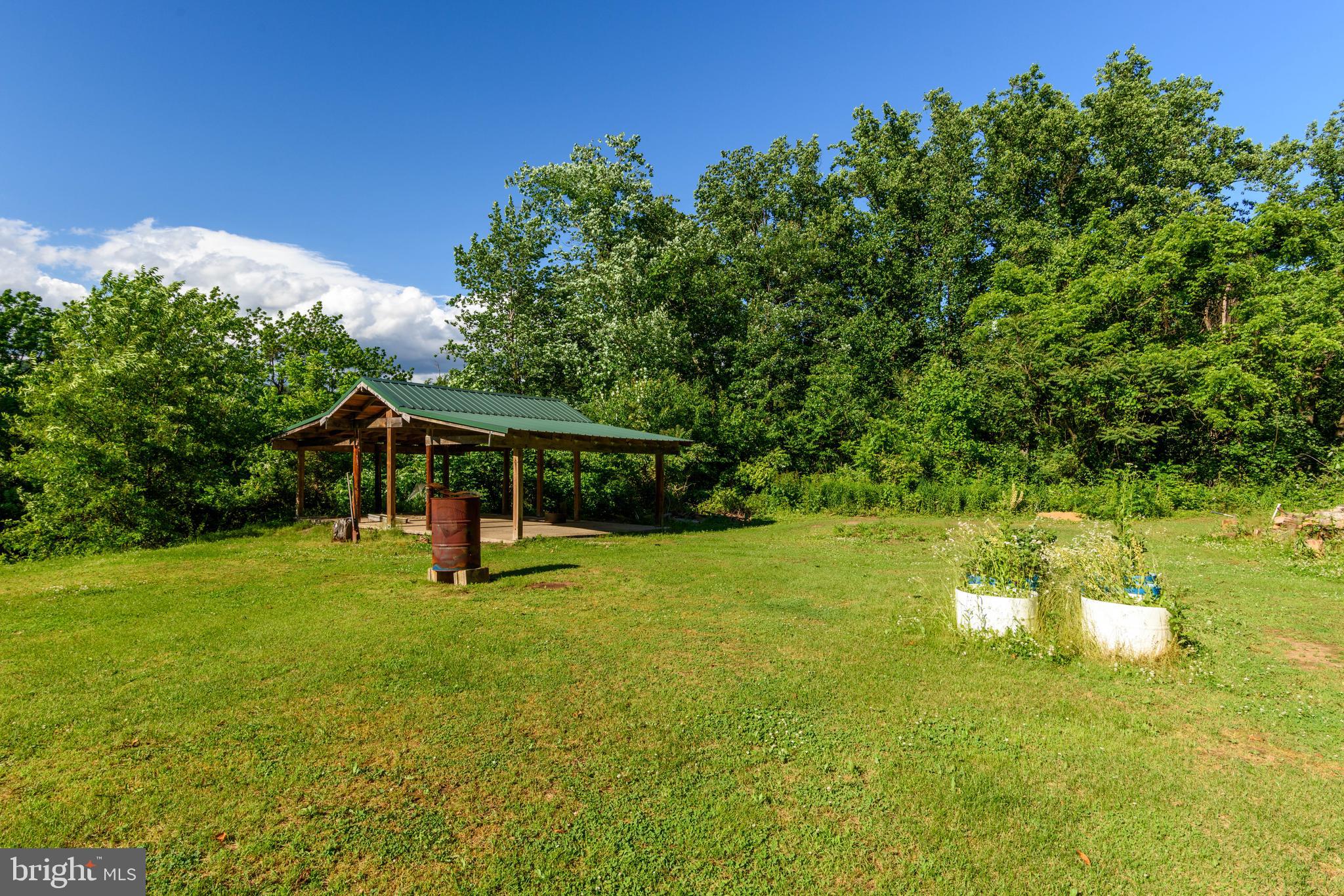 201 Center Road Newport, PA 17074 - Photo 7 of 30 Gallery Image 7