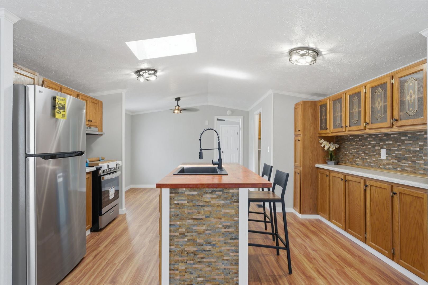 1710 West 4th Avenue Coal Valley, IL 61240 - Photo 9 of 22