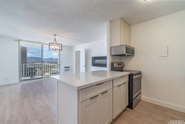 $468,000 | 98-1038 Moanalua Road, Unit 1901, Aiea, HI 96701