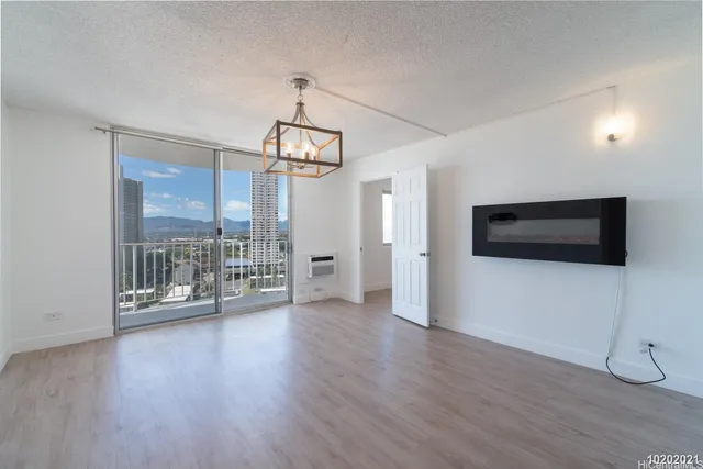 $468,000 | 98-1038 Moanalua Road, Unit 1901, Aiea, HI 96701