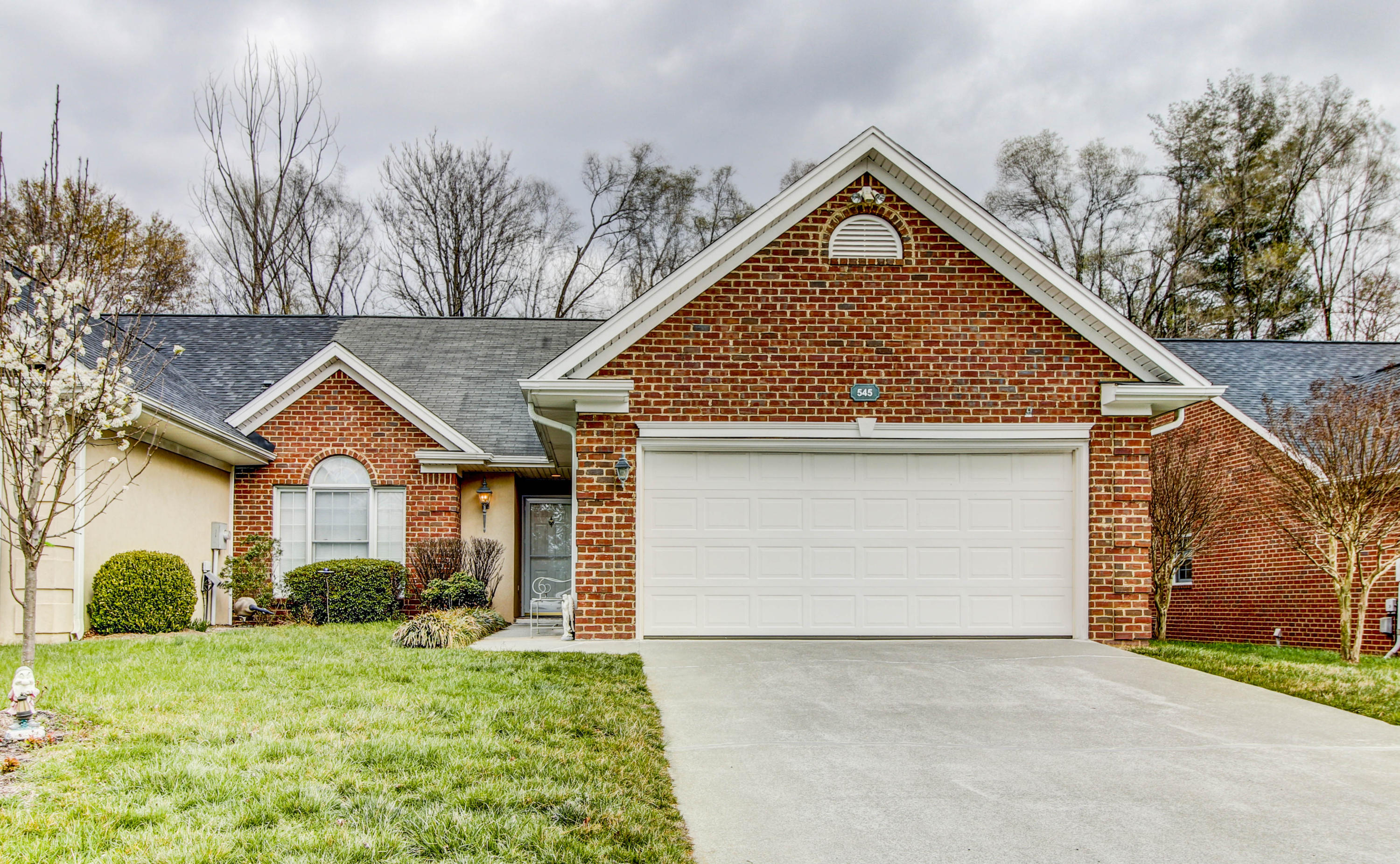 545 Deer Ridge Lane Vinton, VA 24179 - Photo 1 of 23 _MG_4985_86_87_88_89_90_91
