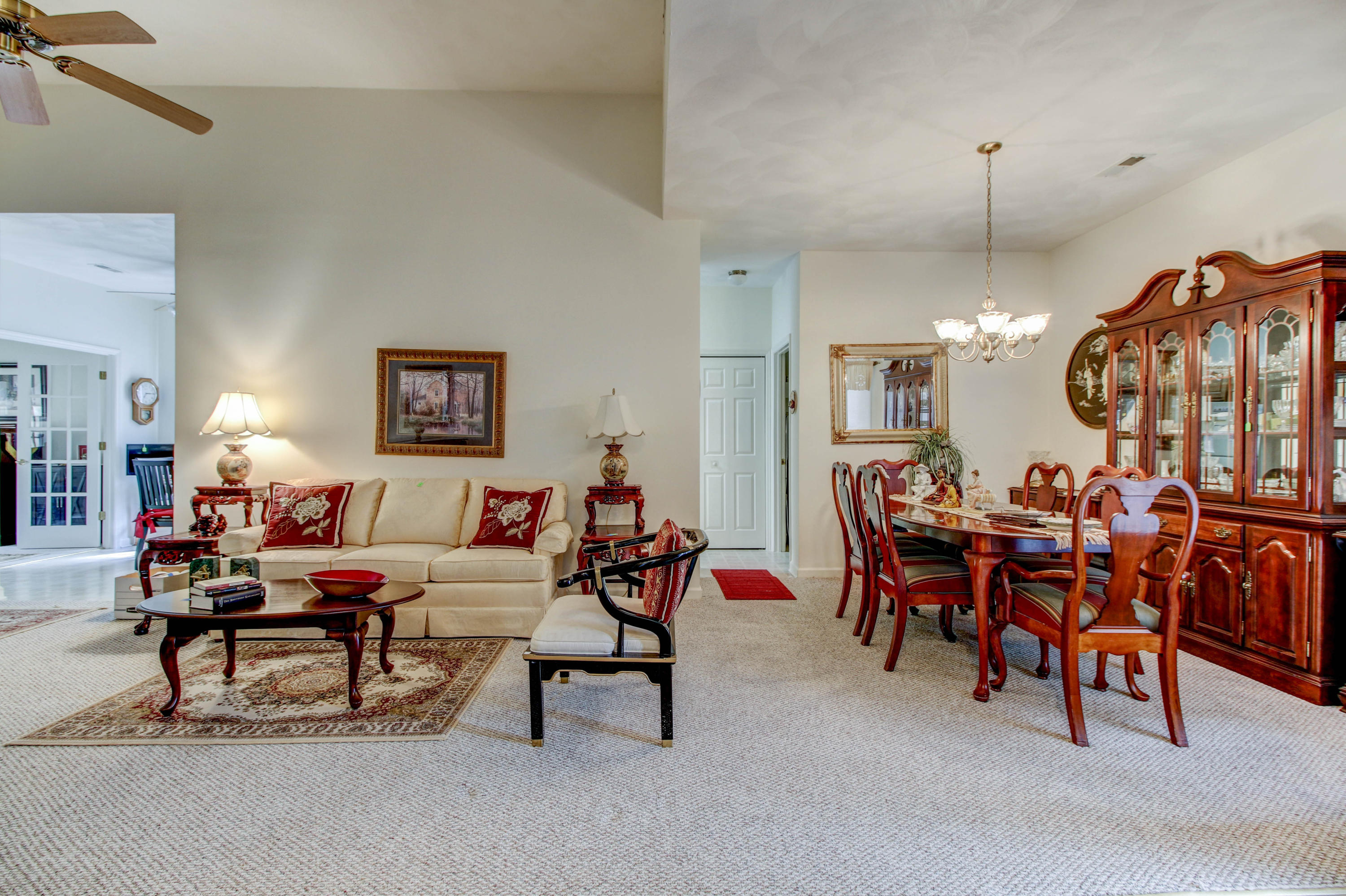 545 Deer Ridge Lane Vinton, VA 24179 - Photo 5 of 23 _MG_4859_60_61_62_63_64_65