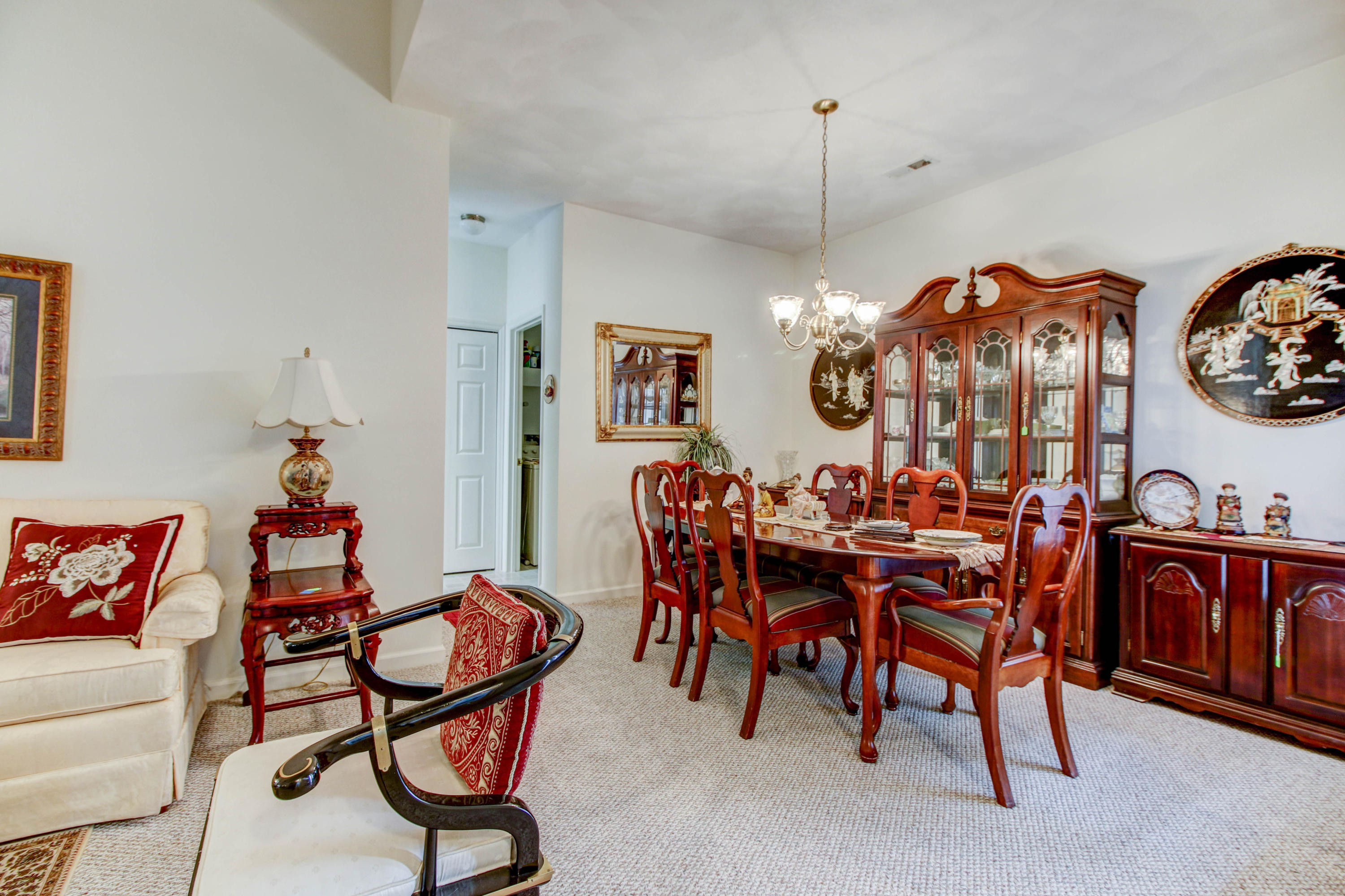 545 Deer Ridge Lane Vinton, VA 24179 - Photo 6 of 23 _MG_4866_67_68_69_70_71_72