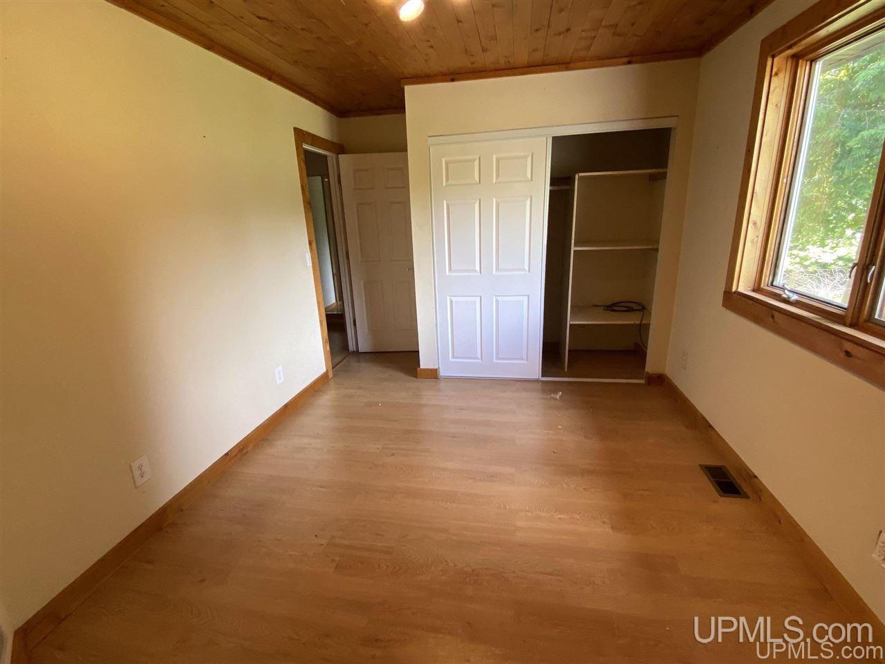 13477 10th Road Garden, MI 49835 - Photo 12 of 37