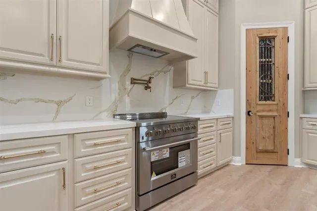 $339,500 | 2625 Laura Lane, Lake Charles, LA 70605