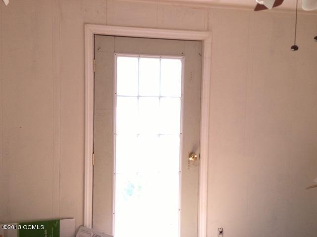 183 Beach Road Beaufort, NC 28516 - Photo 16 of 17 Rear Door from Den