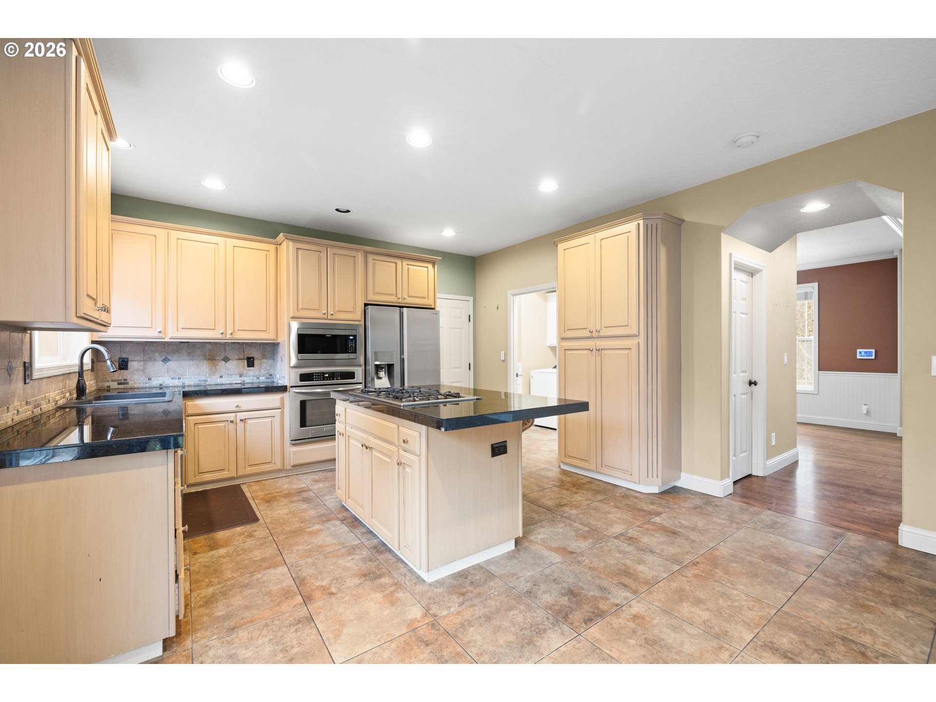 16707 Southeast Baldry Street Portland, OR 97236 - Photo 19 of 46