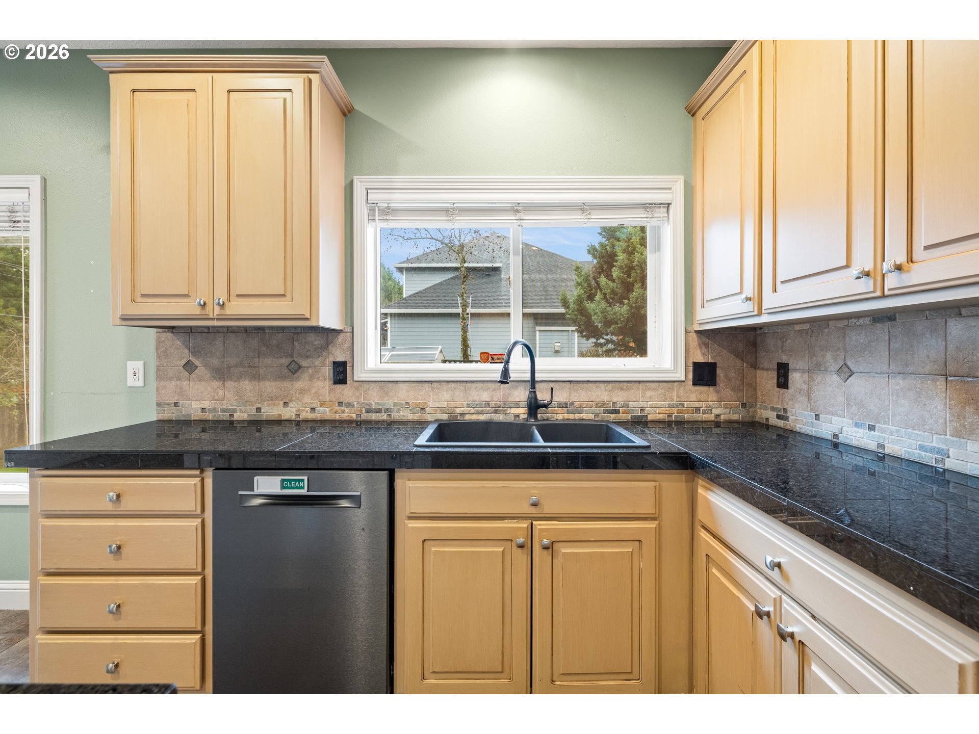 16707 Southeast Baldry Street Portland, OR 97236 - Photo 20 of 46