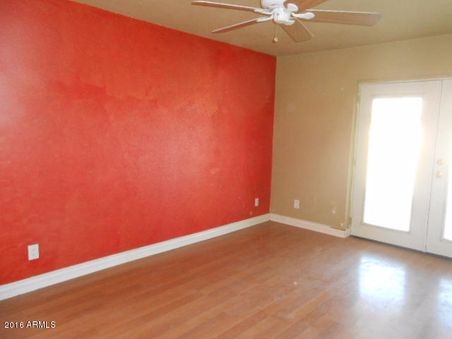 3634 West Wethersfield Road Phoenix, AZ 85029 - Photo 16 of 29 023-476479 Master Bedroom