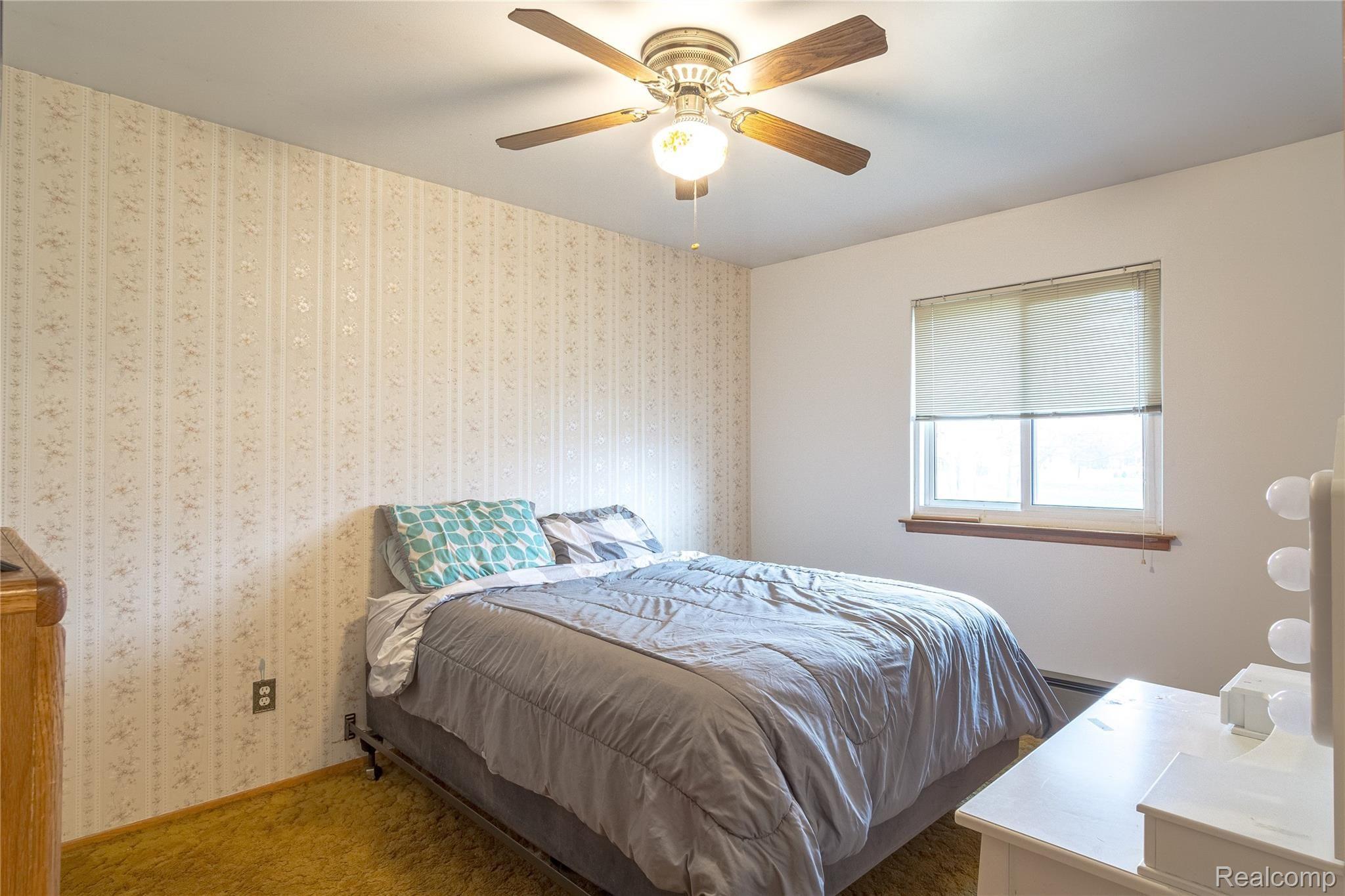 2730 Nadeau Road Monroe, MI 48162 - Photo 33 of 49 Bedroom 2