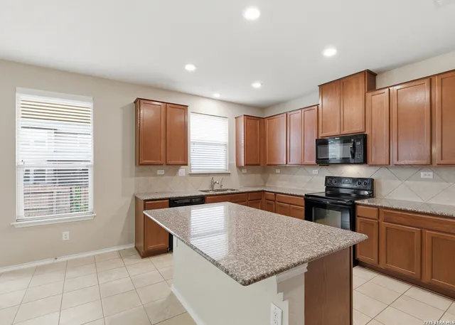 $2,150 | 540 Landmark Gate, Cibolo, TX 78108