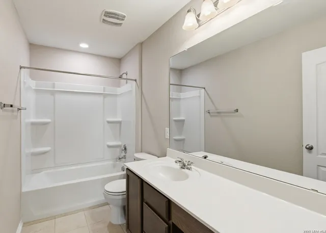 $2,150 | 540 Landmark Gate, Cibolo, TX 78108