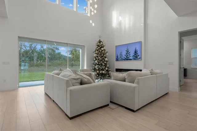 $749,000 | 11449 Owasee Trails Place, Riverview, FL 33569