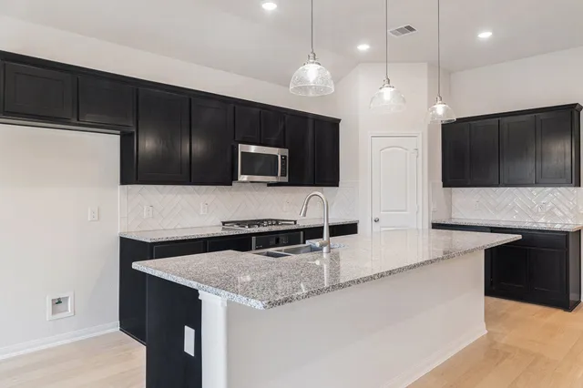 $419,990 | 13348 Wichita Fall Trl Road, Conroe, TX 77303