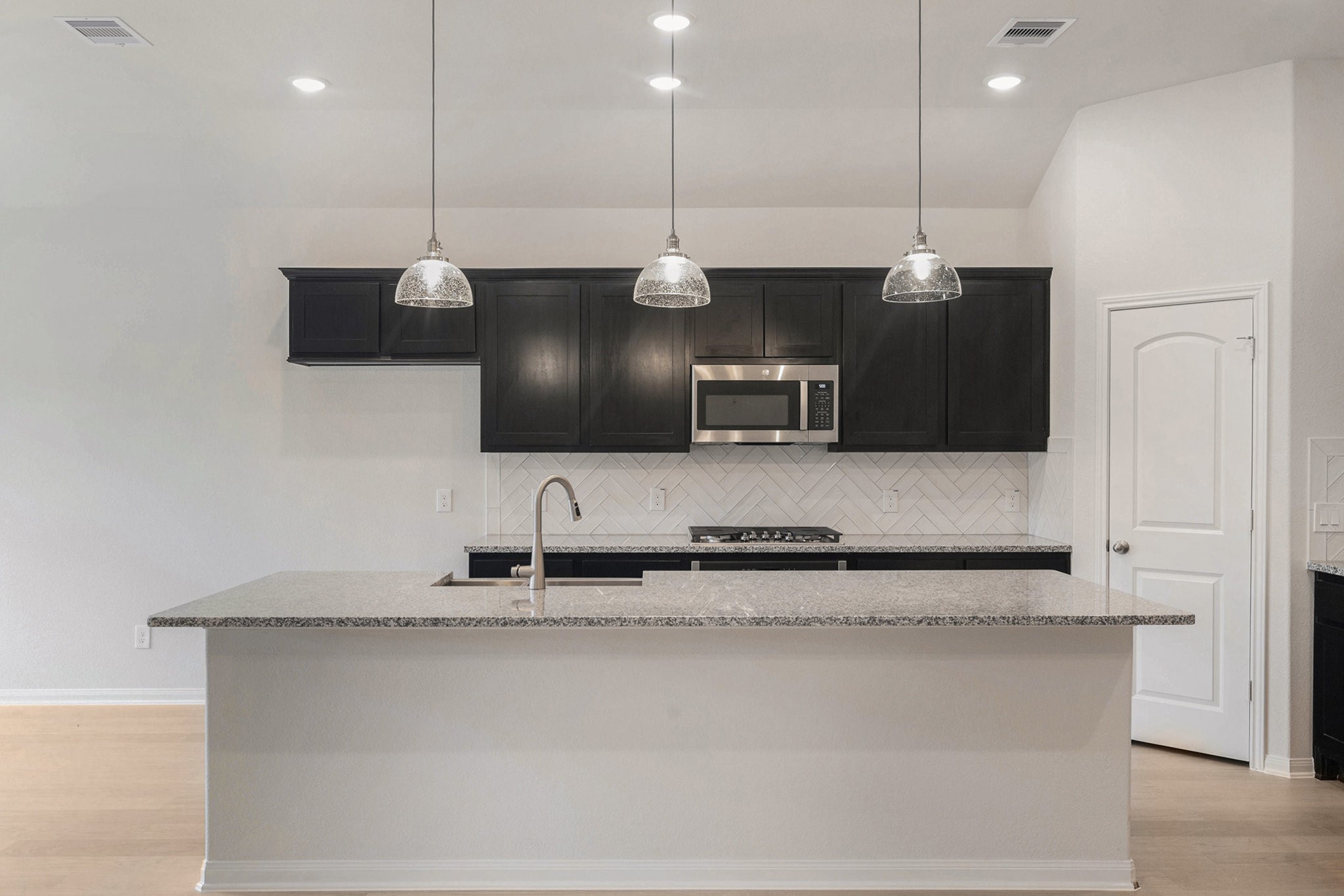 13348 Wichita Fall Trl Road Conroe, TX 77303 - Photo 19 of 39