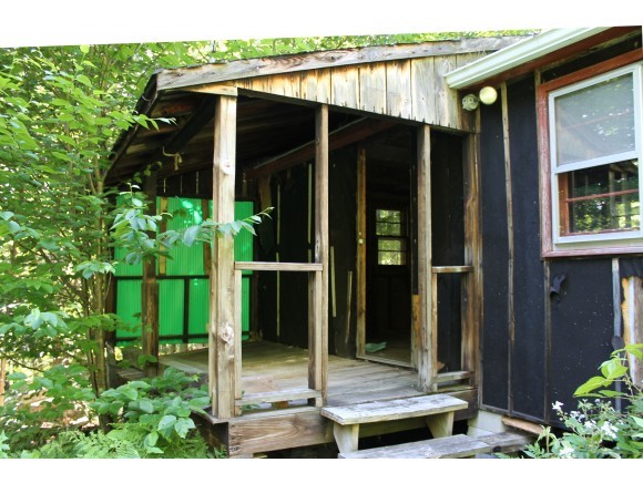 231 Cahill Road Pittsfield, VT 05762 - Photo 4 of 9