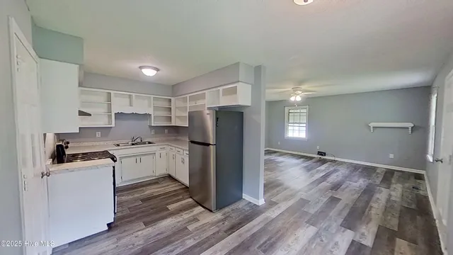 $1,325 | 1329 Hazel Avenue, New Bern, NC 28560