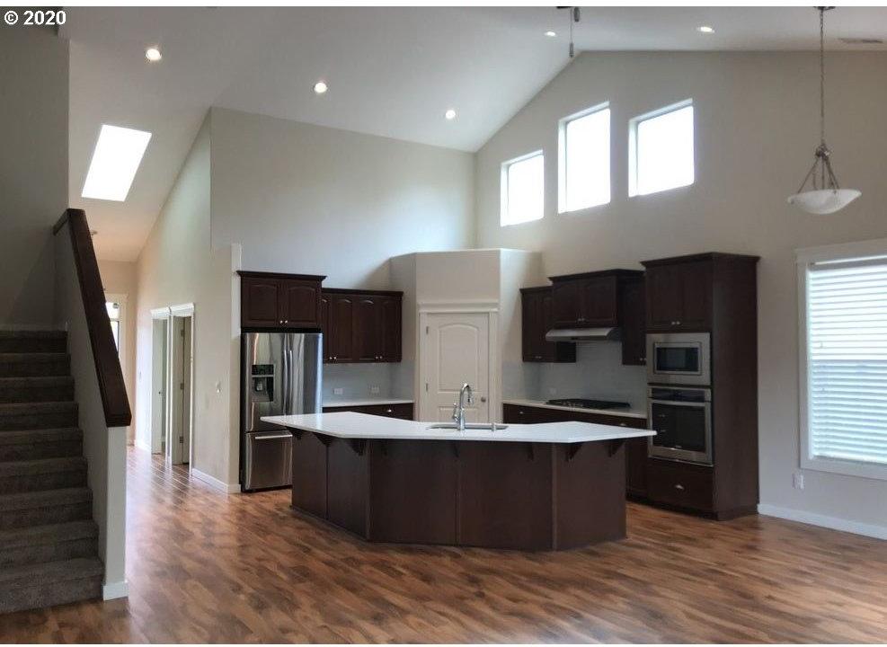 4305 North Ridgefield Woods Drive Ridgefield, WA 98642 - Photo 4 of 26 Gallery Image 4