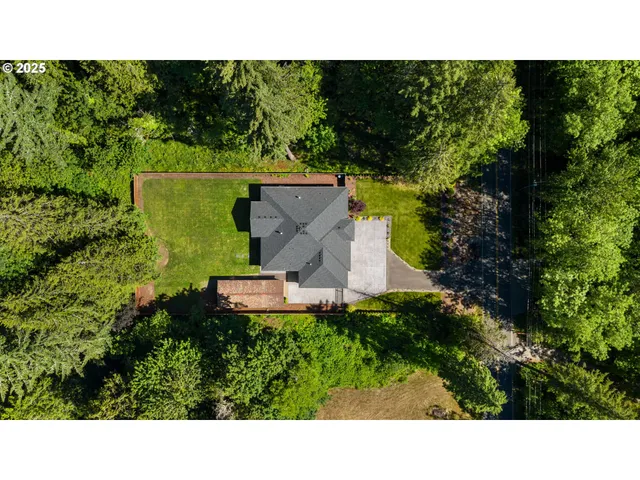 $1,150,000 | 16010 Northeast 152nd Avenue, Brush Prairie, WA 98606