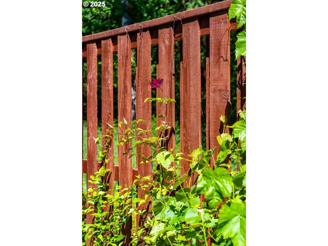 $1,150,000 | 16010 Northeast 152nd Avenue, Brush Prairie, WA 98606