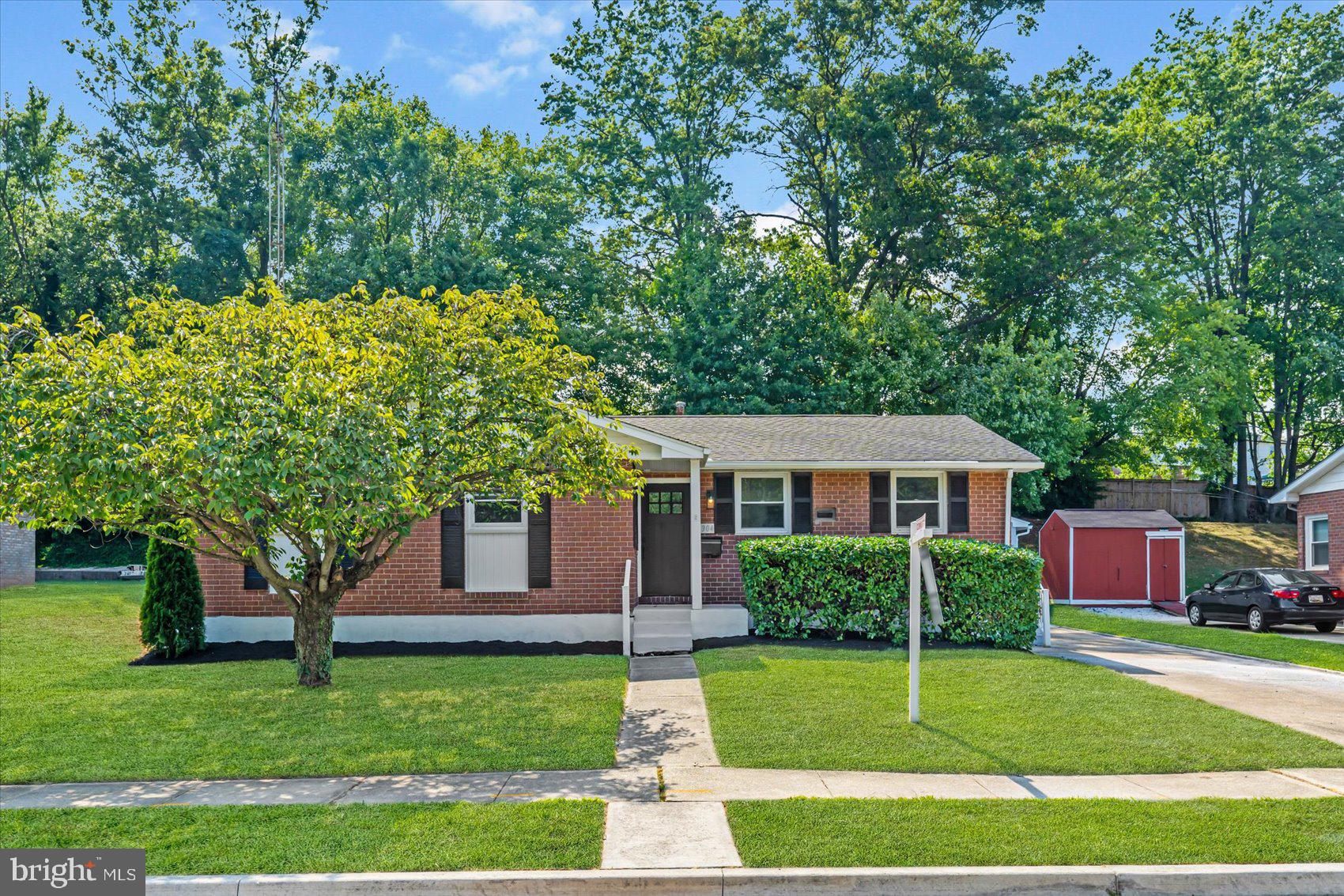 8304 Analee Avenue Rosedale, MD 21237 - Photo 3 of 52
