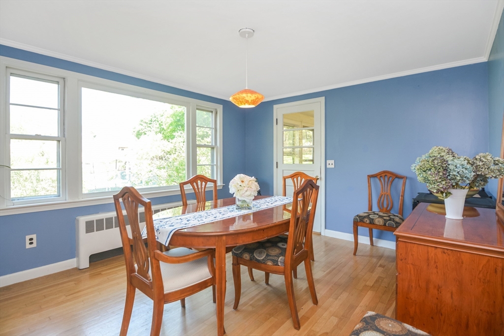 8 Hammond Road Natick, MA 01760 - Photo 8 of 24 Gallery Image 8