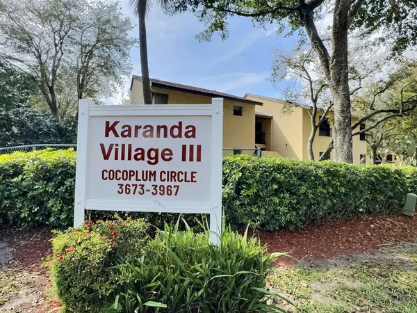 $2,500 | 3831 Cocoplum Circle, Unit 3592, Coconut Creek, FL 33063