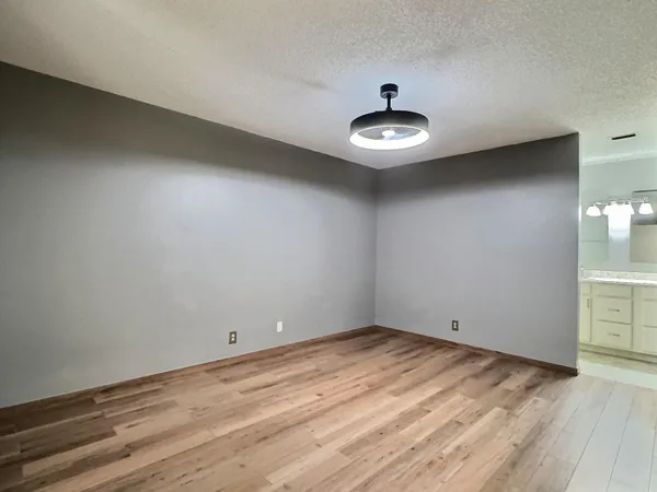 $2,500 | 3831 Cocoplum Circle, Unit 3592, Coconut Creek, FL 33063