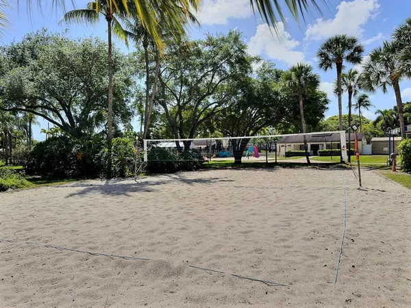 $2,500 | 3831 Cocoplum Circle, Unit 3592, Coconut Creek, FL 33063