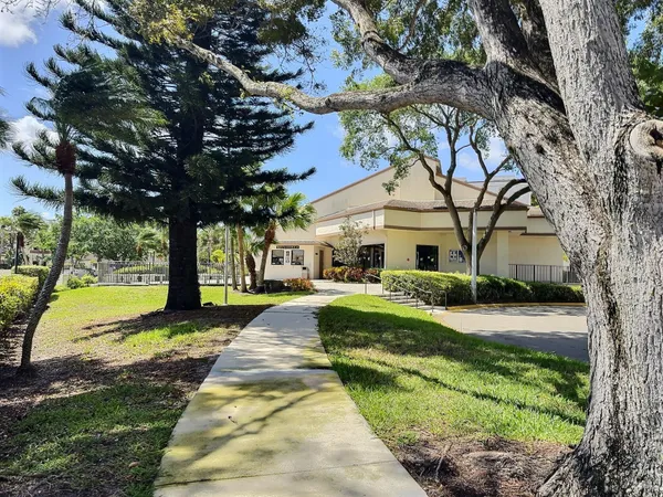 $2,500 | 3831 Cocoplum Circle, Unit 3592, Coconut Creek, FL 33063