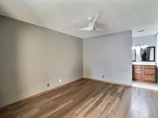 $2,500 | 3831 Cocoplum Circle, Unit 3592, Coconut Creek, FL 33063